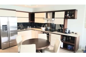 2100 Park Ave, Miami Beach, FL 33139, Sold 10/30/20