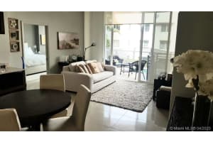 2100 Park Ave, Miami Beach, FL 33139, Sold 10/30/20
