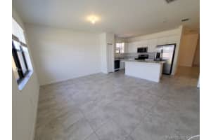 2541 SE 1st St, Homestead, FL 33033, Sold 09/30/20