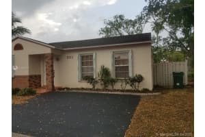 501 Danville Terrace, Davie, FL 33325, Sold 06/19/20