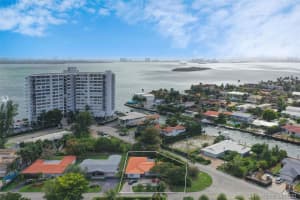 2170 NE 120th St, North Miami, FL 33181, Sold 09/25/20