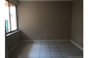 9195 Fontainebleau Blvd, Miami, FL 33172, Sold 08/11/20