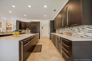 3605 Park Ct, Weston, FL 33332, Sold 08/10/20