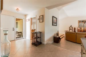 19901 NE 10th Pl, Miami, FL 33179, Sold 06/23/20