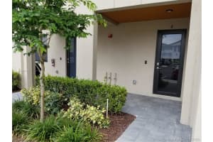 10431 NW 82nd St, Doral, FL 33178, Sold 06/05/20