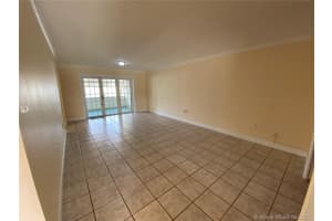 13942 Kendale Lakes Dr, Miami, FL 33183, Sold 05/29/20