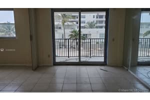 9273 Collins Ave, Surfside, FL 33154, Sold 08/21/20