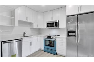 20310 NE 3rd Ct, Miami, FL 33179, Sold 06/17/20