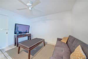 345 Michigan Ave, Miami Beach, FL 33139, Sold 10/01/21