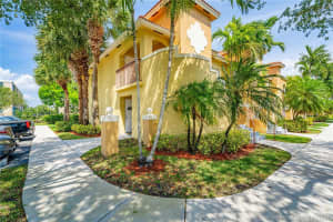 630 NW 79th Terrace, Pembroke Pines, FL 33024, Sold 06/19/20