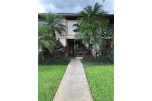 781 NE 199th St, Miami, FL 33179, Sold 08/17/20