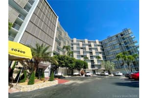 20400 W Country Club Dr, Aventura, FL 33180, Sold 07/16/20