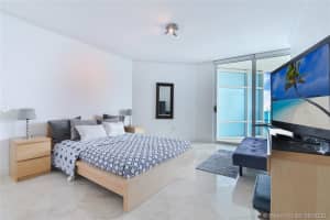 5025 Collins Ave, Miami Beach, FL 33140, Sold 02/19/21