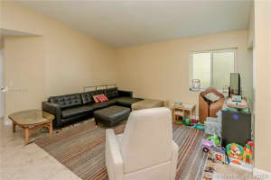 11101 SW 13th St, Pembroke Pines, FL 33025, Sold 06/01/20