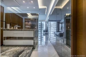 100 South Pointe Dr, Miami Beach, FL 33139, Sold 07/29/21