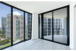 2831 S Bayshore Dr, Miami, FL 33133, Sold 10/08/21
