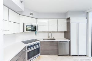 18911 Collins Ave, Sunny Isles Beach, FL 33160, Sold 08/07/20