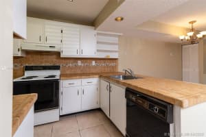 4910 NW 102nd Ave, Doral, FL 33178, Sold 05/28/20