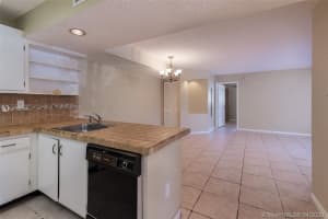 4910 NW 102nd Ave, Doral, FL 33178, Sold 05/28/20