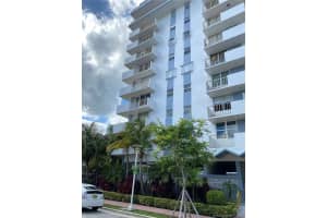 245 18th St, Miami Beach, FL 33139, Sold 11/23/20