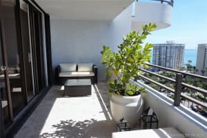 151 SE 15th Rd, Miami, FL 33129, Sold 10/19/20
