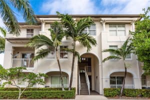 11401 NW 89th St, Doral, FL 33178, Sold 07/16/20