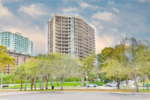 2901 S Bayshore Dr PH C, Miami, FL 33133, Sold 07/17/20
