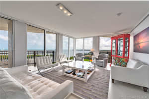 2901 S Bayshore Dr PH C, Miami, FL 33133, Sold 07/17/20