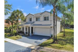 18703 NW 89th Ave, Hialeah, FL 33018, Sold 08/04/20