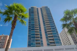 2655 Collins Ave #1012, Miami Beach, FL 33140, Sold 08/04/20