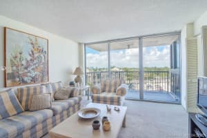 2655 Collins Ave #1012, Miami Beach, FL 33140, Sold 08/04/20
