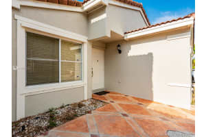 16515 SW 97th St, Miami, FL 33196, Sold 07/13/20
