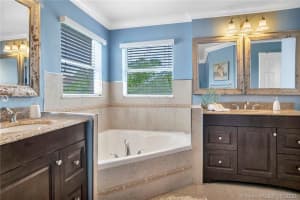 19245 NW 12th Ct, Pembroke Pines, FL 33029, Sold 09/16/20