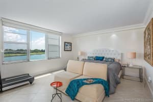 9250 W Bay Harbor Dr #5a, Bay Harbor Islands, FL 33154, Sold 03/15/21