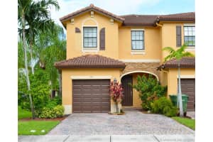 370 NE 37th Pl, Homestead, FL 33033, Sold 08/31/20