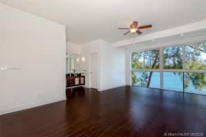 5009 SW 71st Pl, Miami, FL 33155, Sold 08/25/20