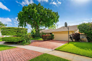 5831 SW 114th Ave, Cooper City, FL 33330, Sold 06/30/20