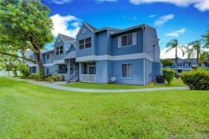 17580 NW 67th Pl, Hialeah, FL 33015, Sold 06/23/20