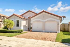 15300 SW 91st Ln, Miami, FL 33196, Sold 06/17/20
