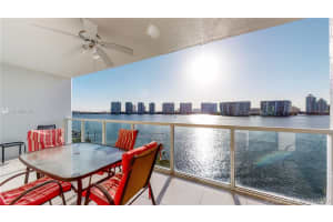 18100 N Bay Rd, Sunny Isles Beach, FL 33160, Sold 03/05/21