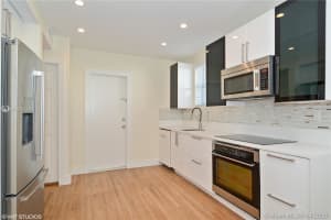 1061 Euclid Ave, Miami Beach, FL 33139, Sold 10/28/20