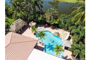 14865 SW 36th St, Davie, FL 33331, Sold 06/08/20