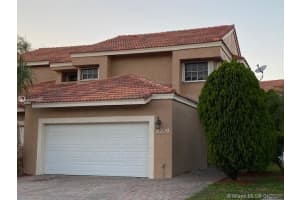 8209 NW 191st Ln, Hialeah, FL 33015, Sold 06/19/20