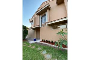 8209 NW 191st Ln, Hialeah, FL 33015, Sold 06/19/20