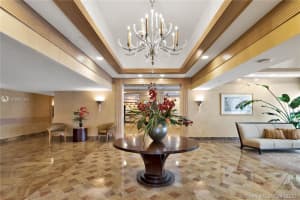 16445 Collins Ave, Sunny Isles Beach, FL 33160, Sold 01/28/21