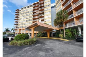 2025 NE 164th St, North Miami Beach, FL 33162, Sold 06/10/20