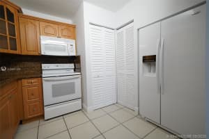 6841 SW 129th Ave, Miami, FL 33183, Sold 07/13/20