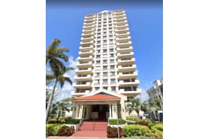 6422 Collins Ave, Miami Beach, FL 33141, Sold 04/30/20