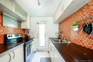 1155 103rd St #4a, Miami Beach, FL 33154, Sold 03/04/21