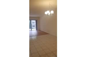 511 Ives Dairy Rd, Miami, FL 33179, Sold 09/23/20